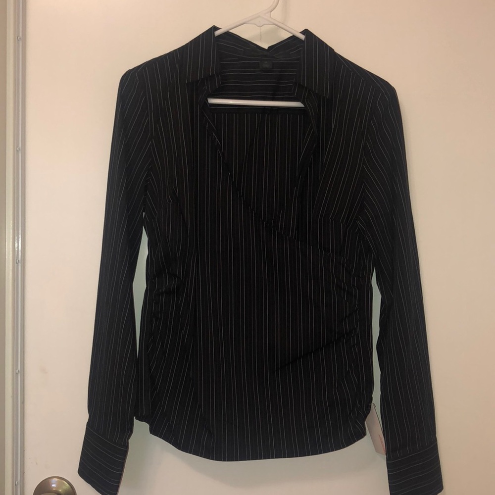 Express Design Studio Top w/Zipper on Left Side
